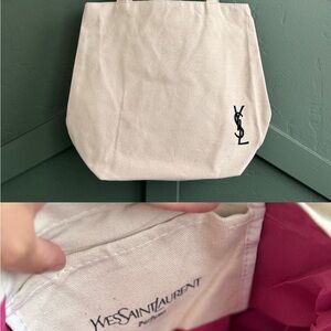 💛🖤 Yves Saint Laurent Cream Canvas Tote with Black Emblem GWP 🖤💛